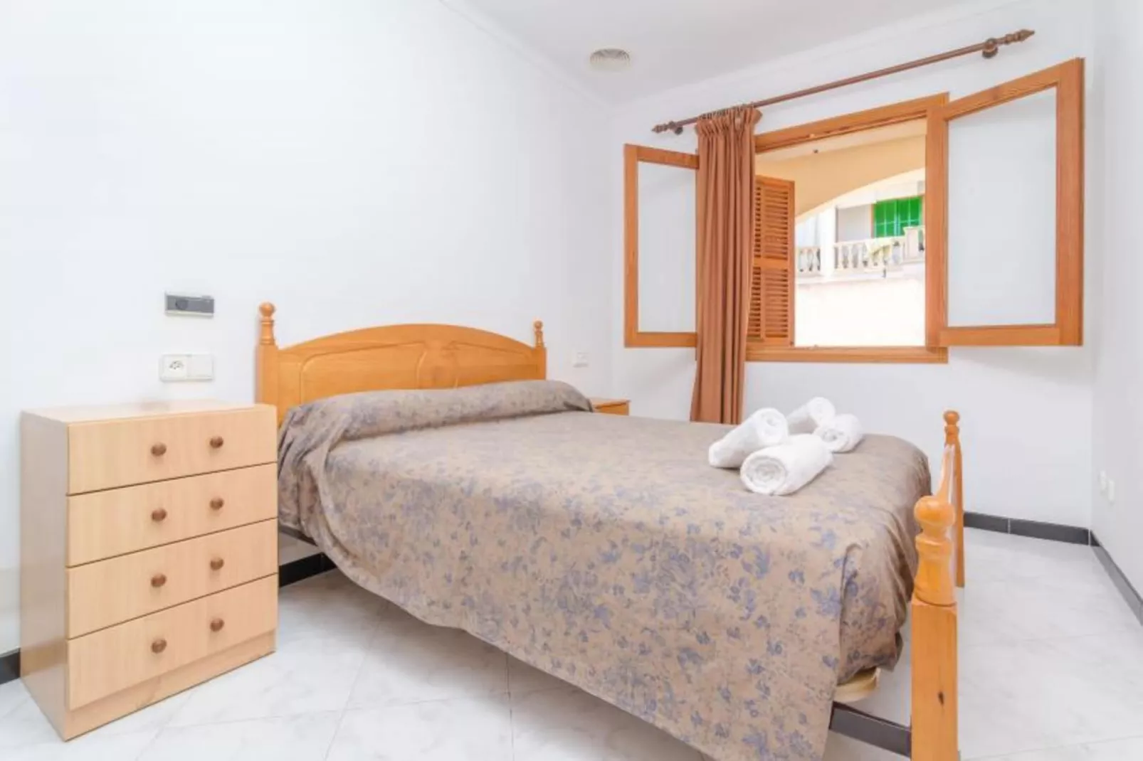 Can Parrita-Bedroom