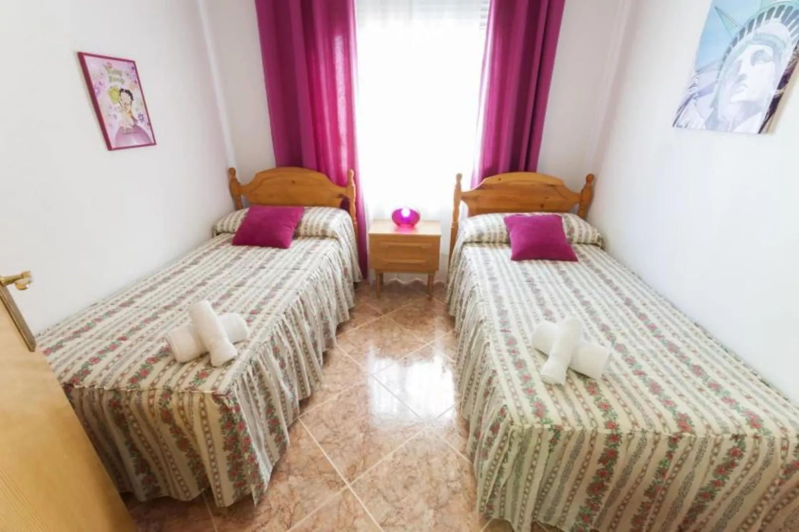 Niza-Bedroom