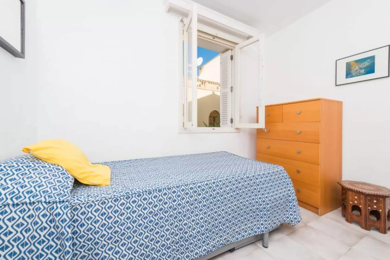 Xarus 1-Bedroom