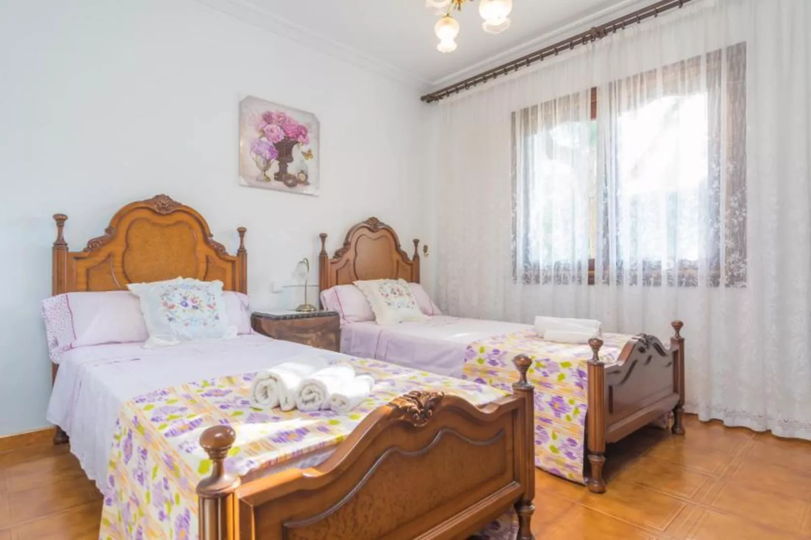 Los Geranios-Bedroom