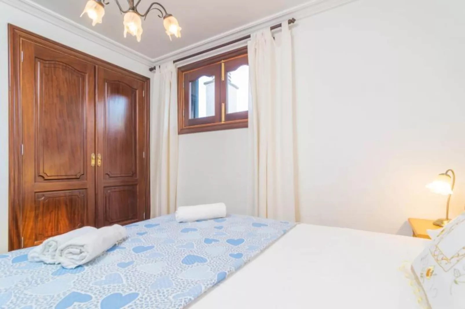 Los Geranios-Bedroom
