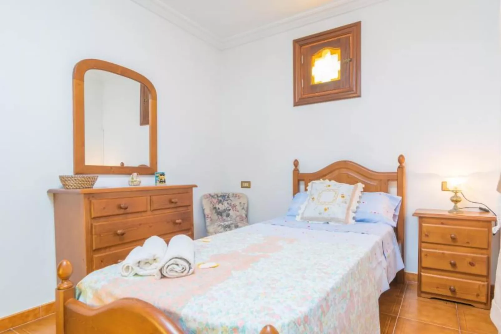Los Geranios-Bedroom