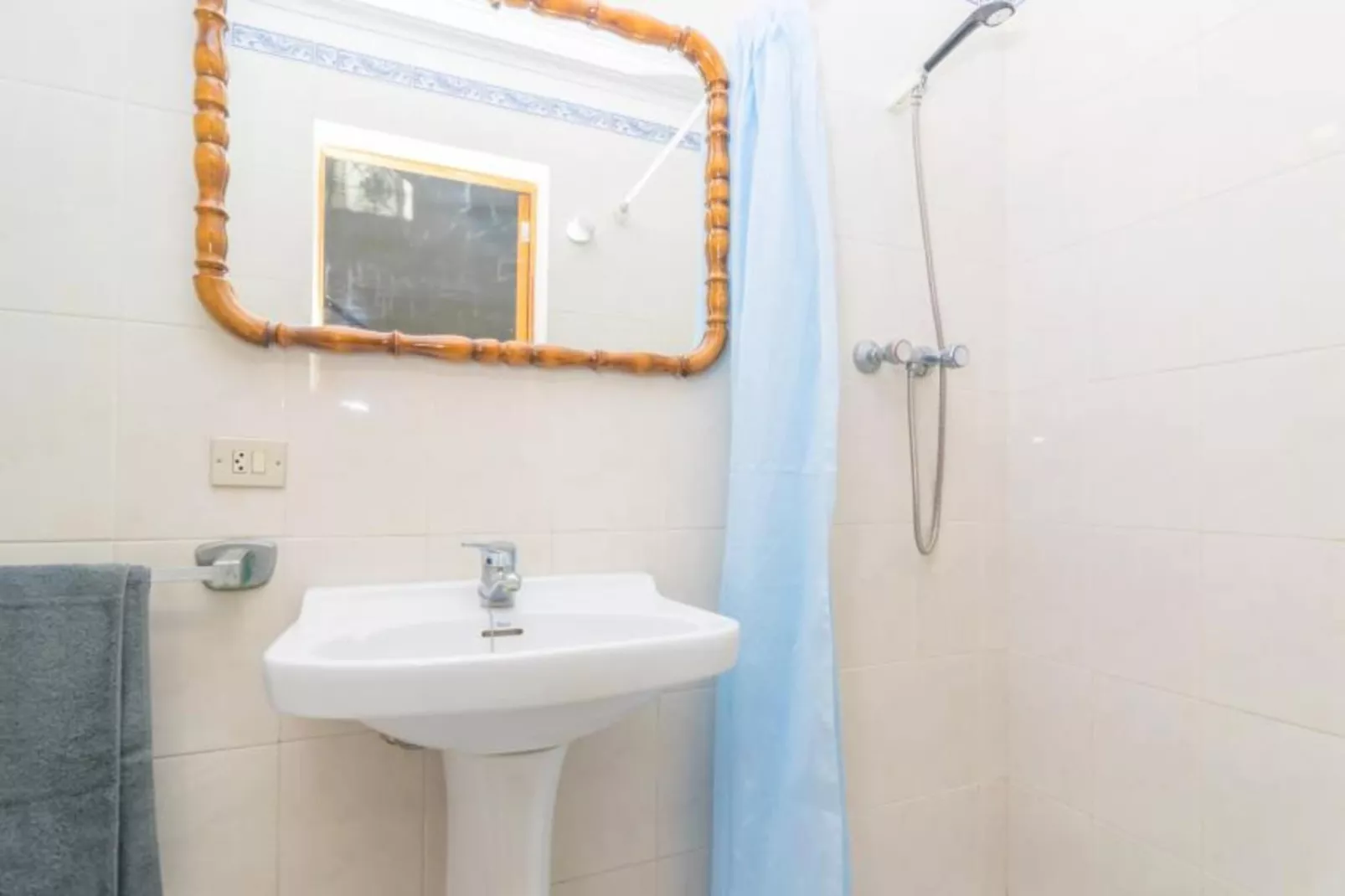 Los Geranios-Bathroom