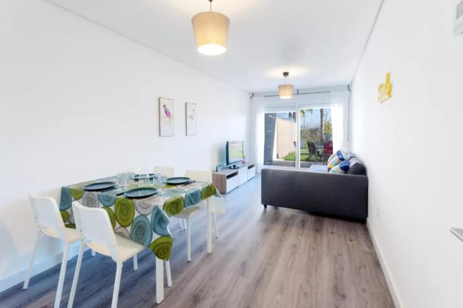 Happy-Living room