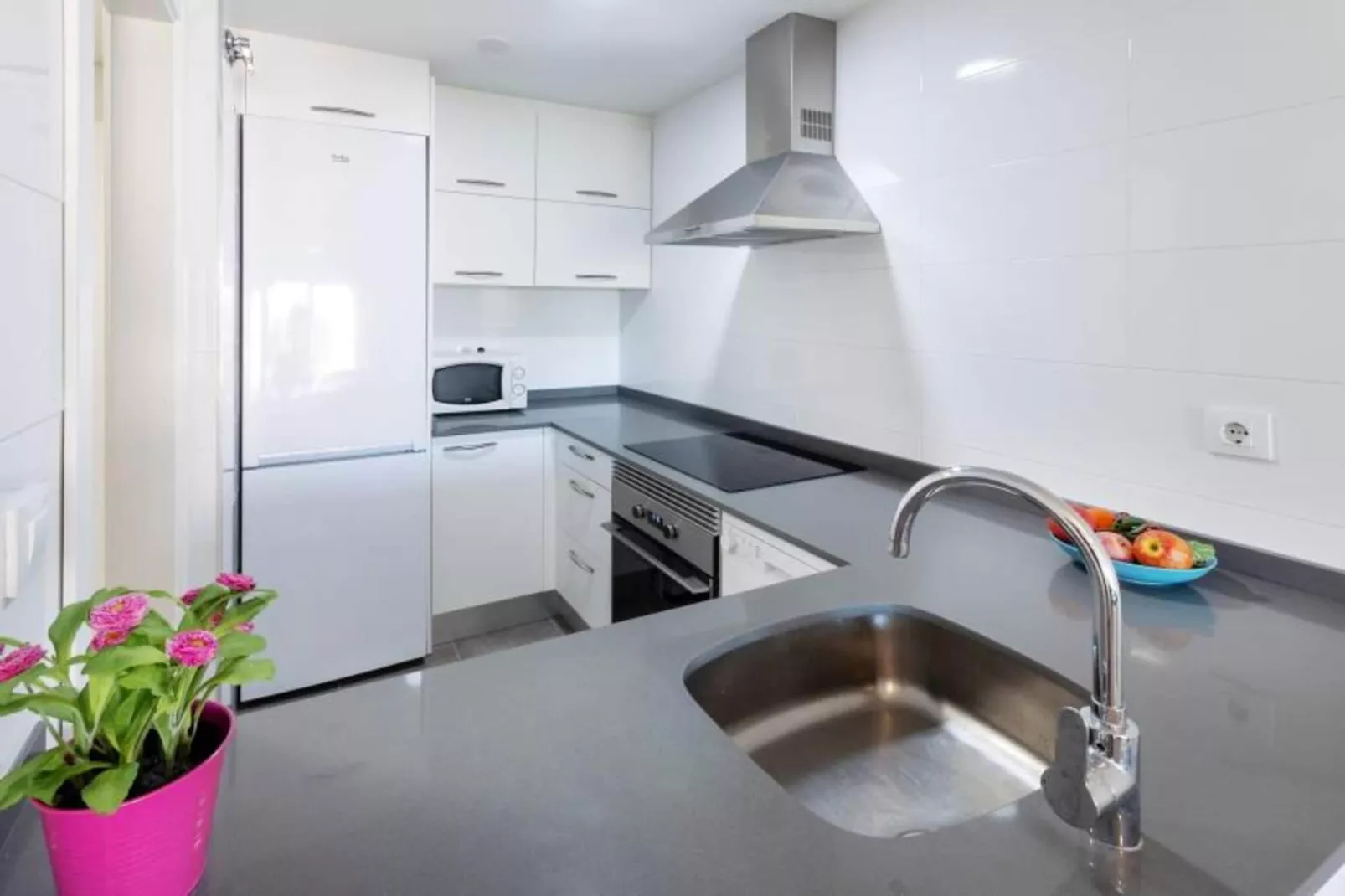 Happy-Kitchen