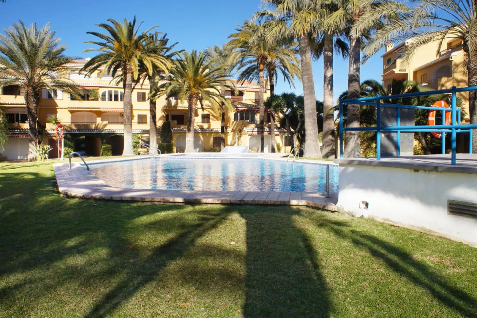 Apartment Albatros I-Exterior summer