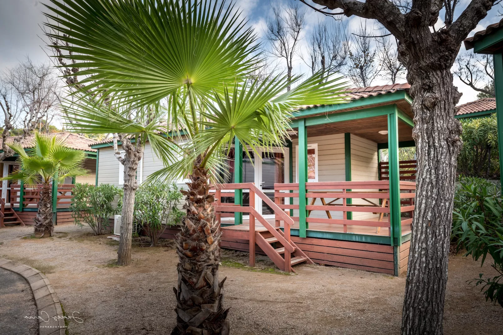 Vilanova Park Bungalow S800-Exterior summer