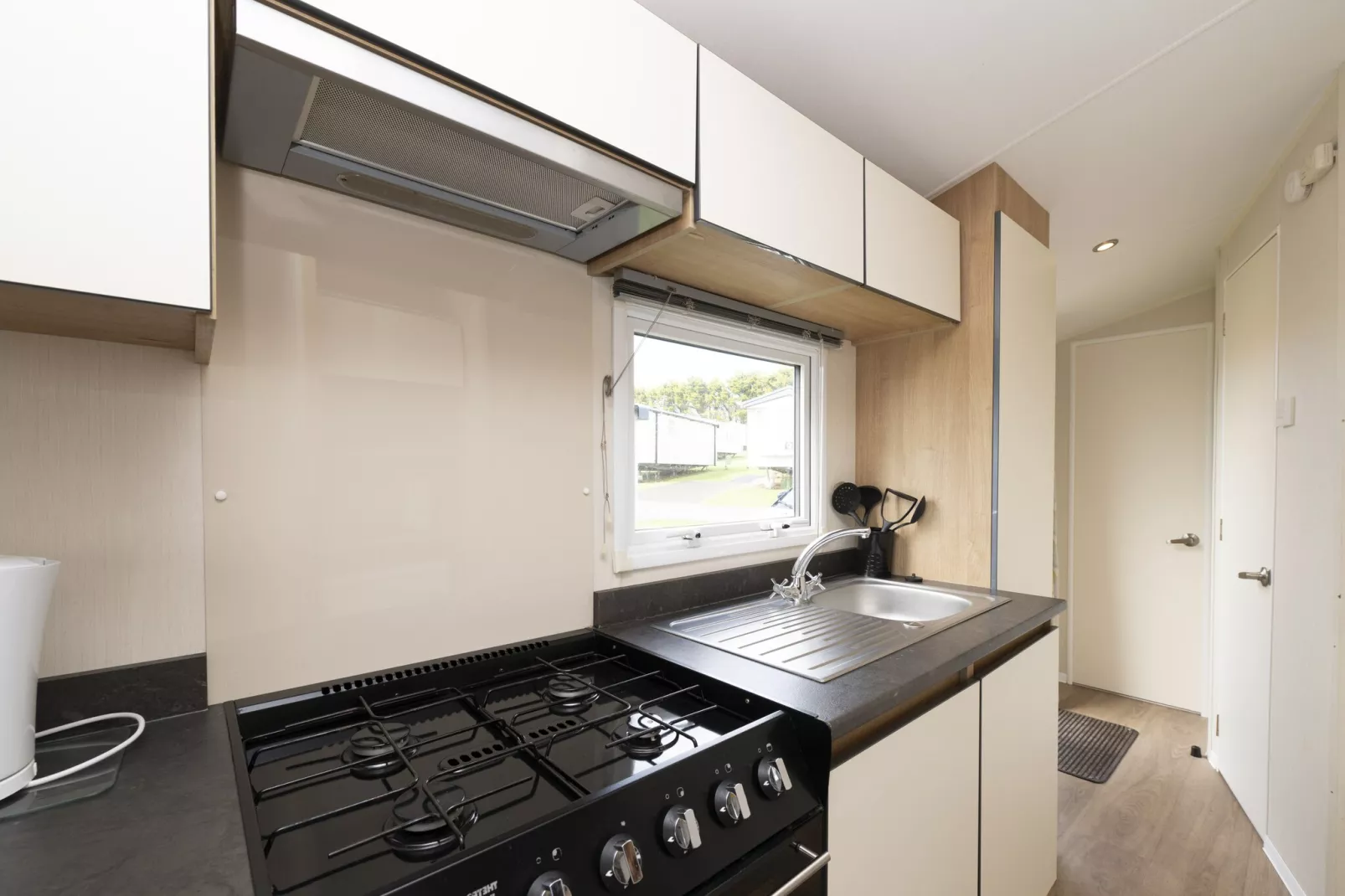 Sunseeker-Kitchen