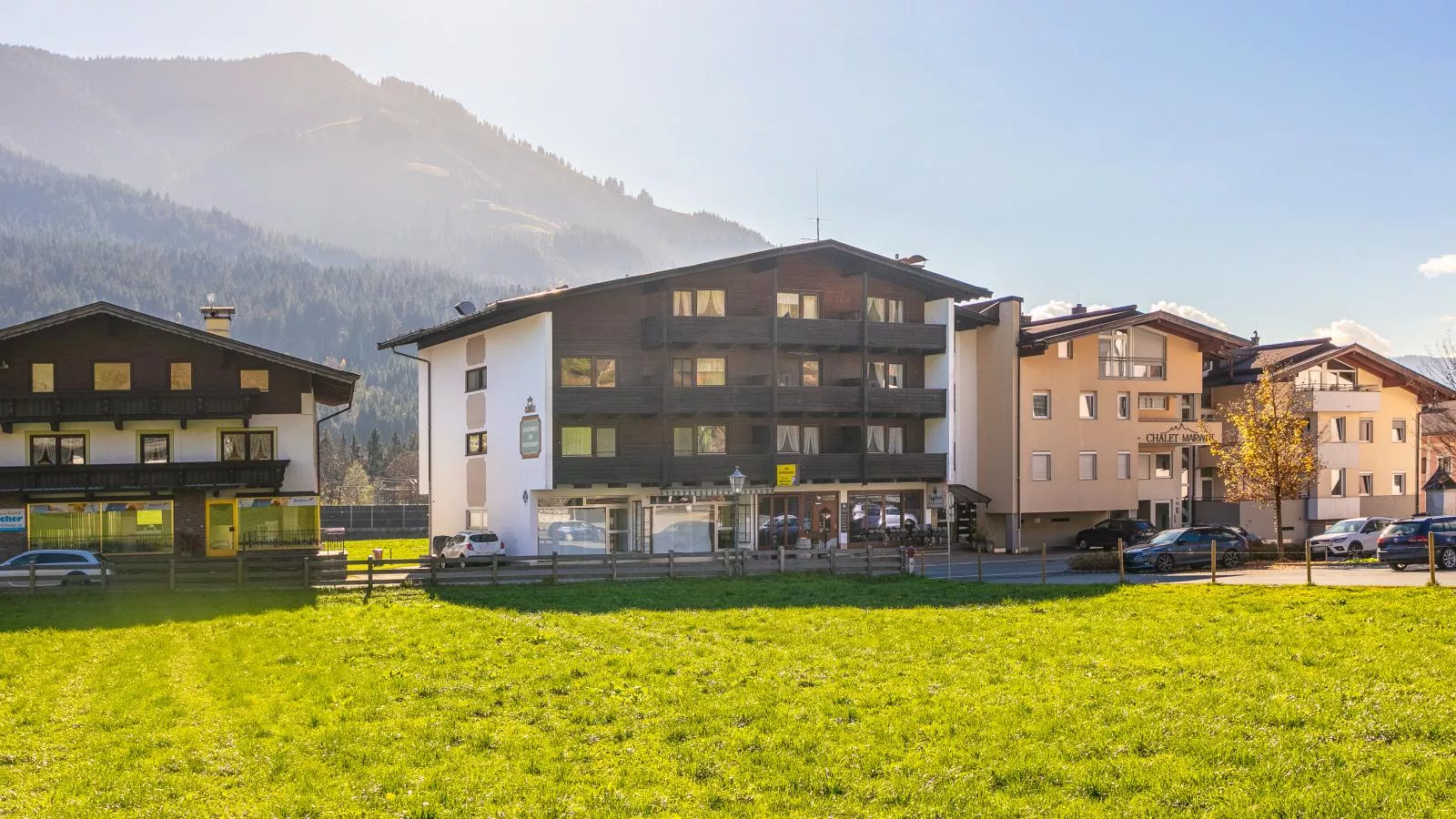 Brixen Alpin Living Top 16-Extérieur été