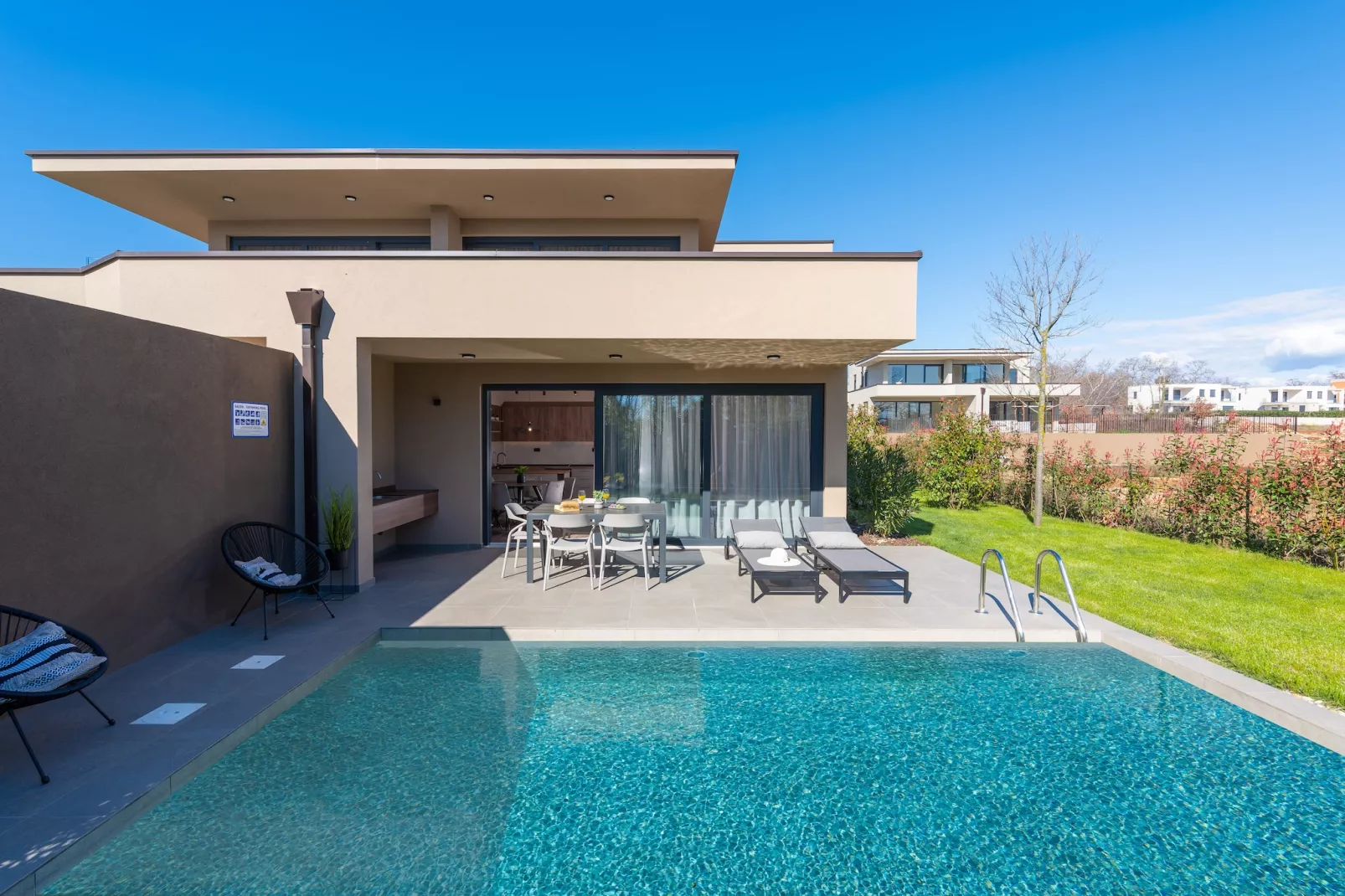 Quercus village App 12 with private pool-Piscine