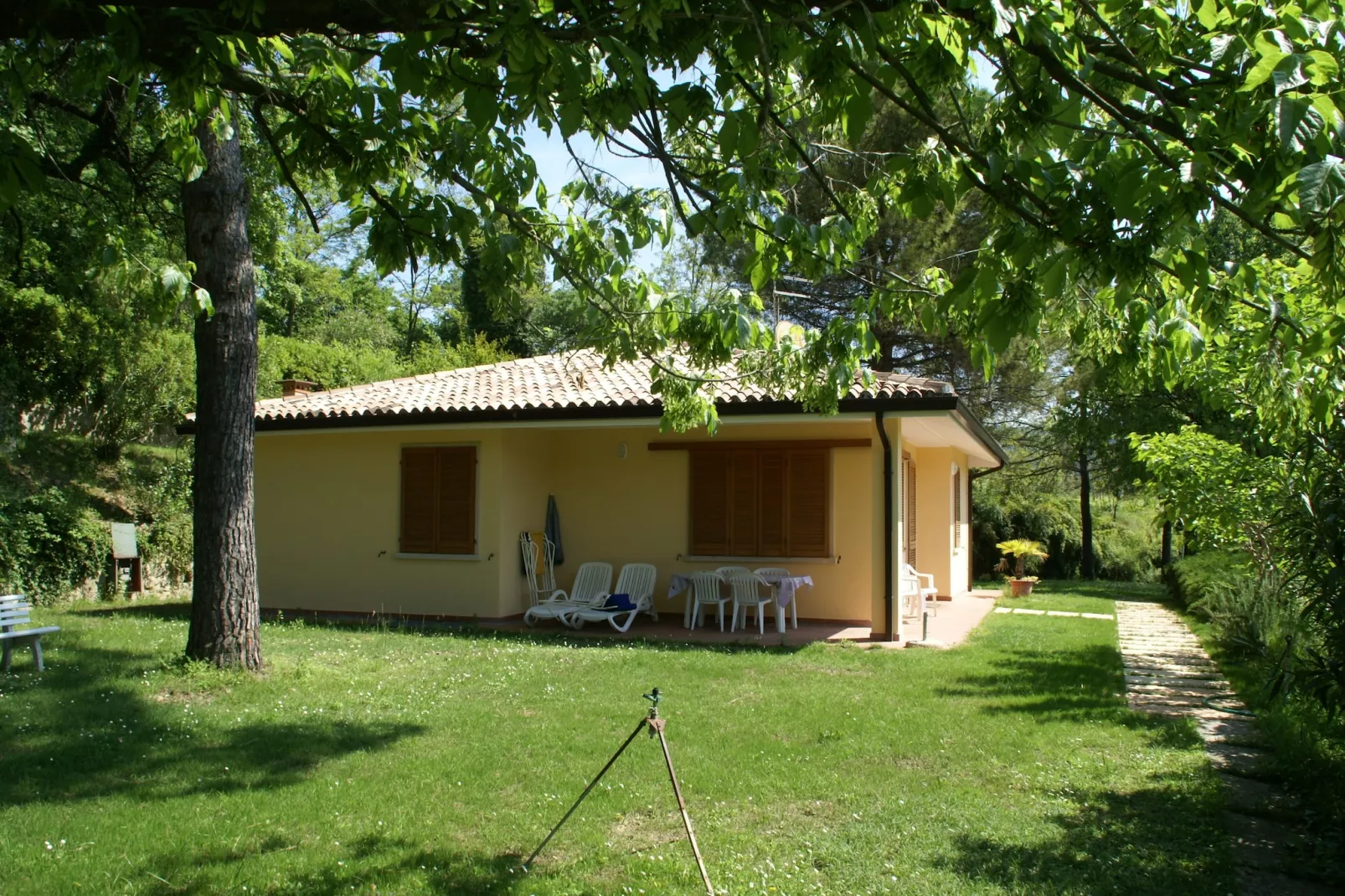 Residence Le Sponde Quadri Uno Quattro-Extérieur été
