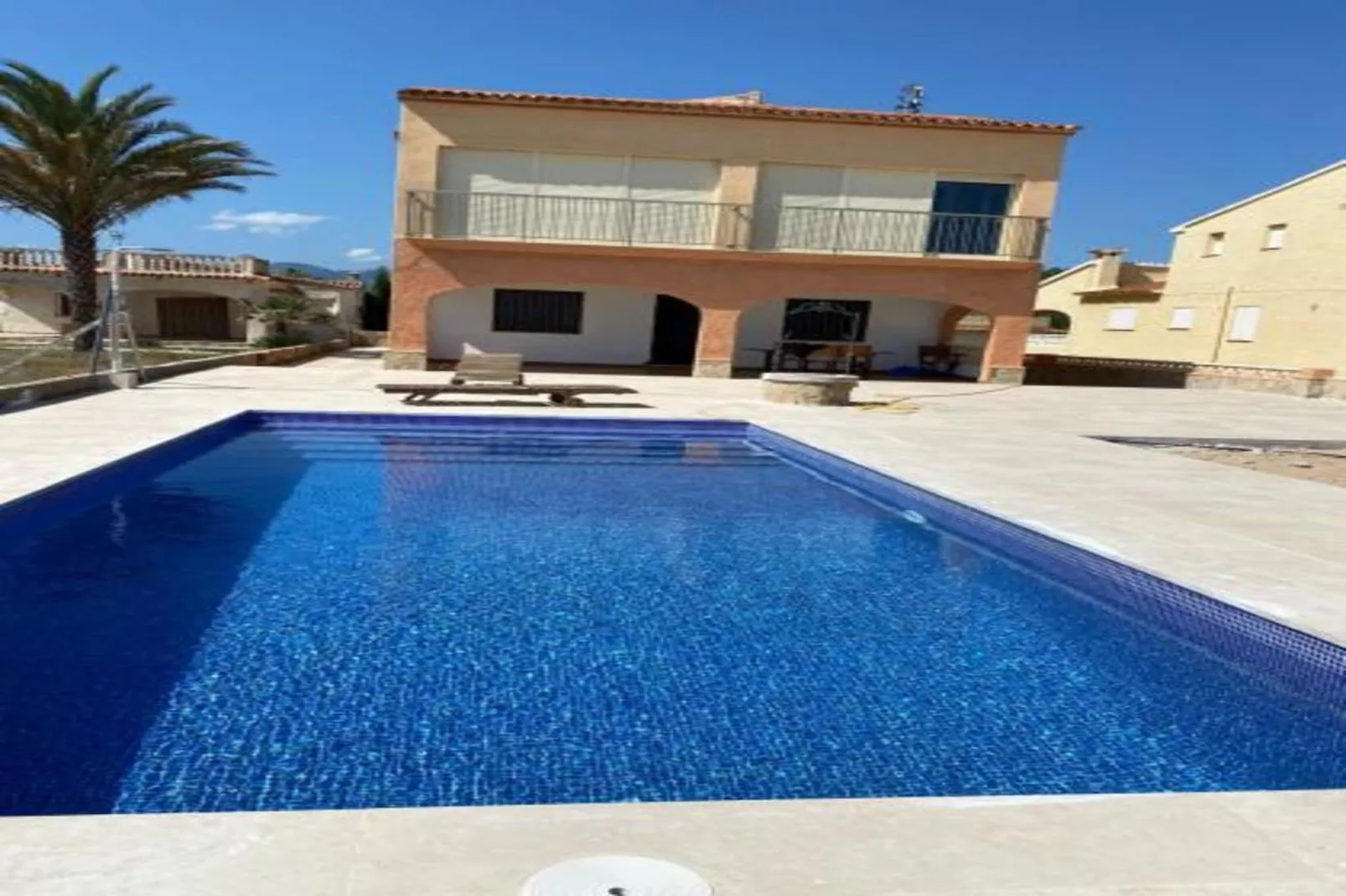 Llebeig 2-Pool