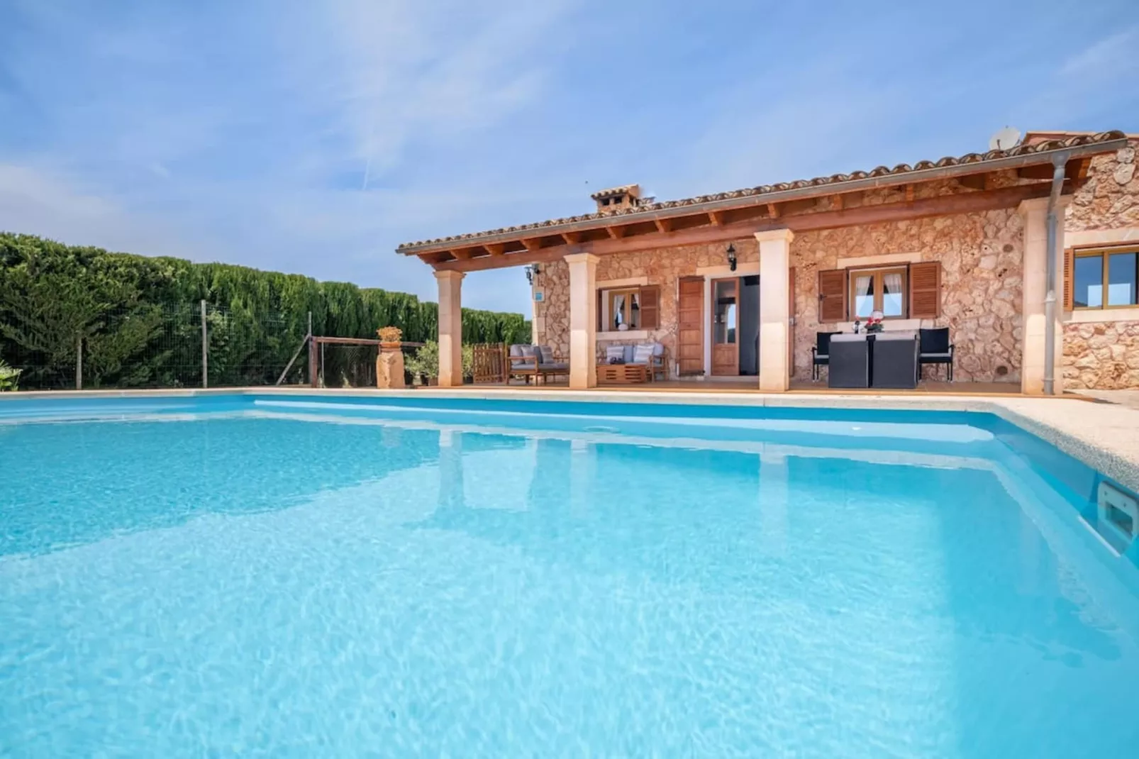 Can Grau Petit-Pool