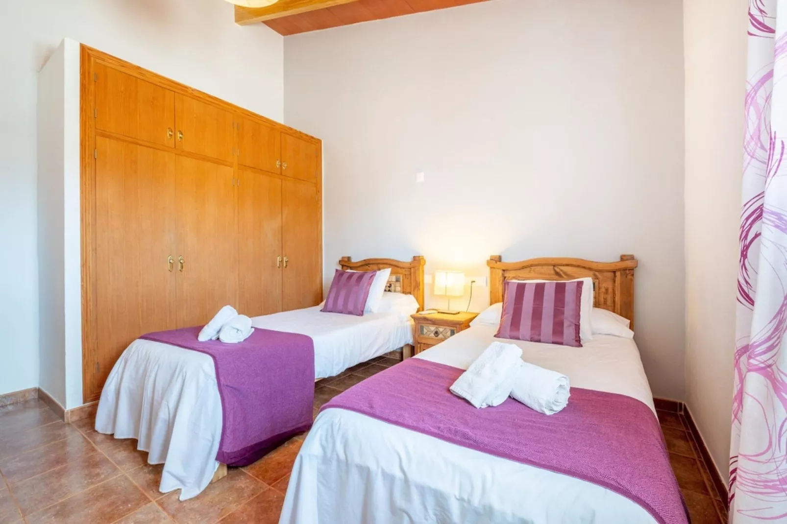 Can Grau Petit-Bedroom