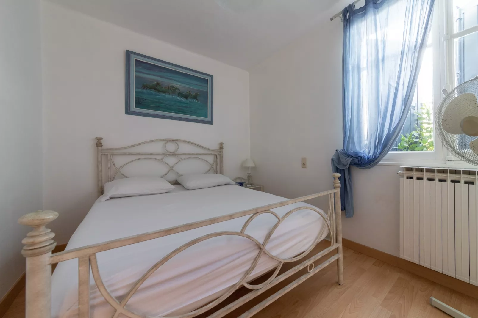 Villa Carpentras-Bedroom