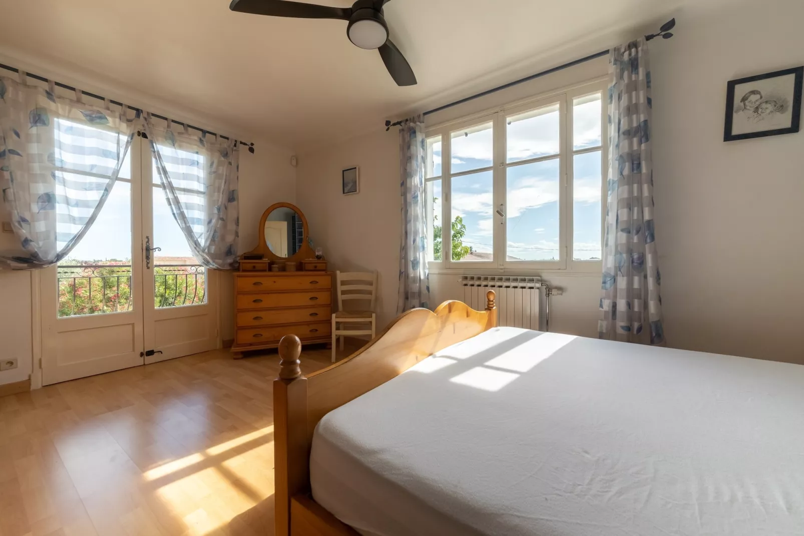 Villa Carpentras-Bedroom