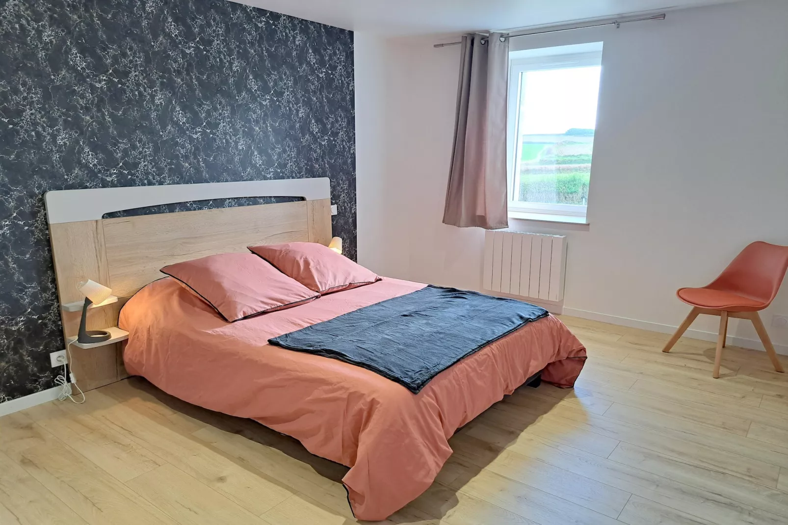 Ferienhaus in Cléder-Bedroom