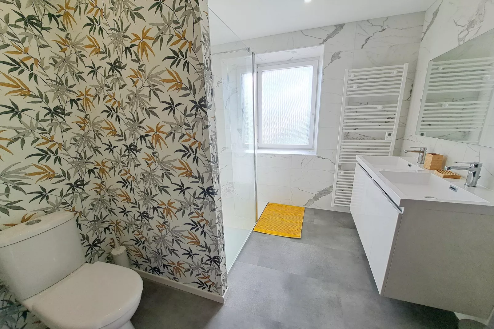 Ferienhaus in Cléder-Bathroom