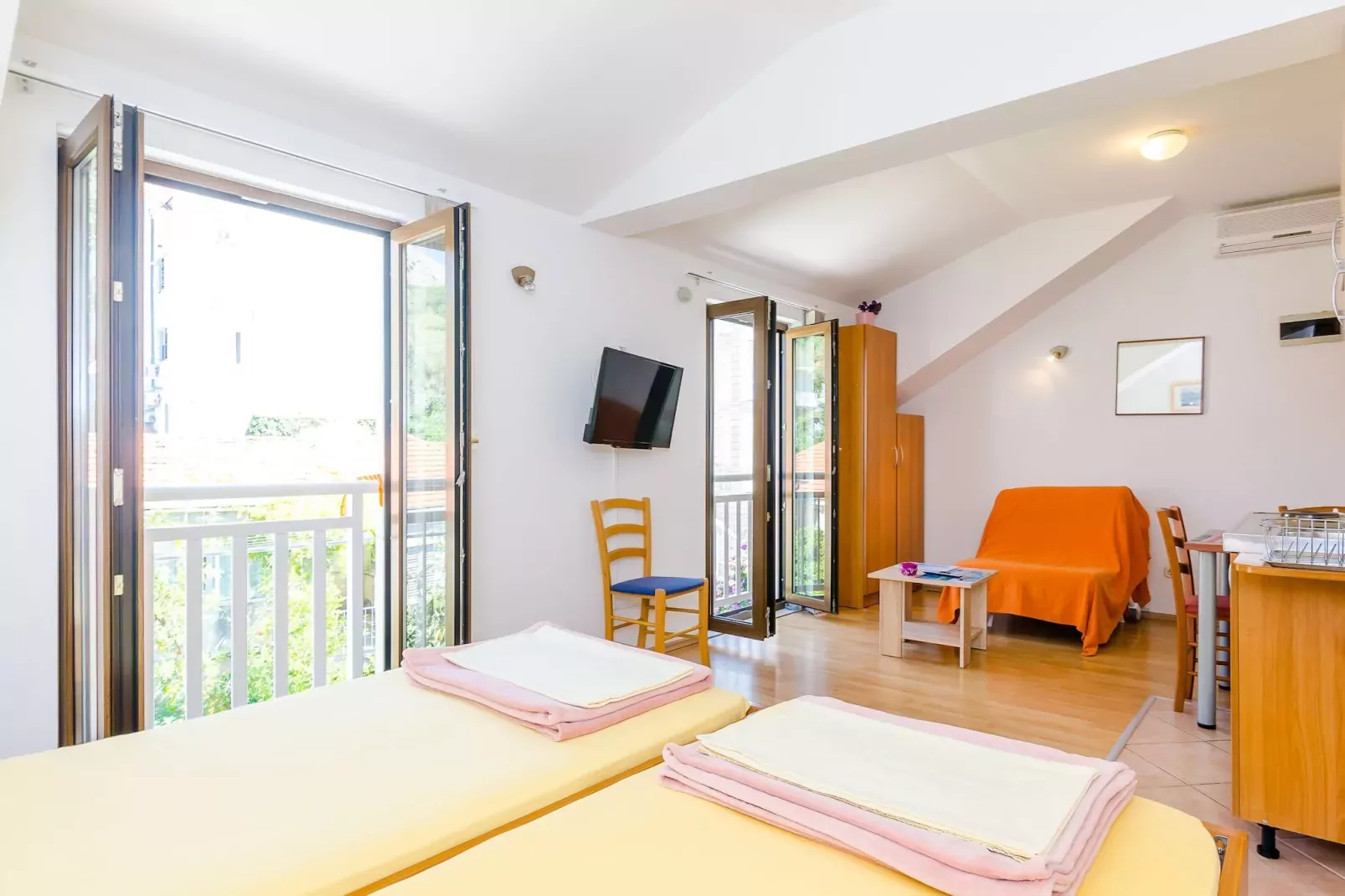 Apartments Princ Hrvoje- Studio-Chambre