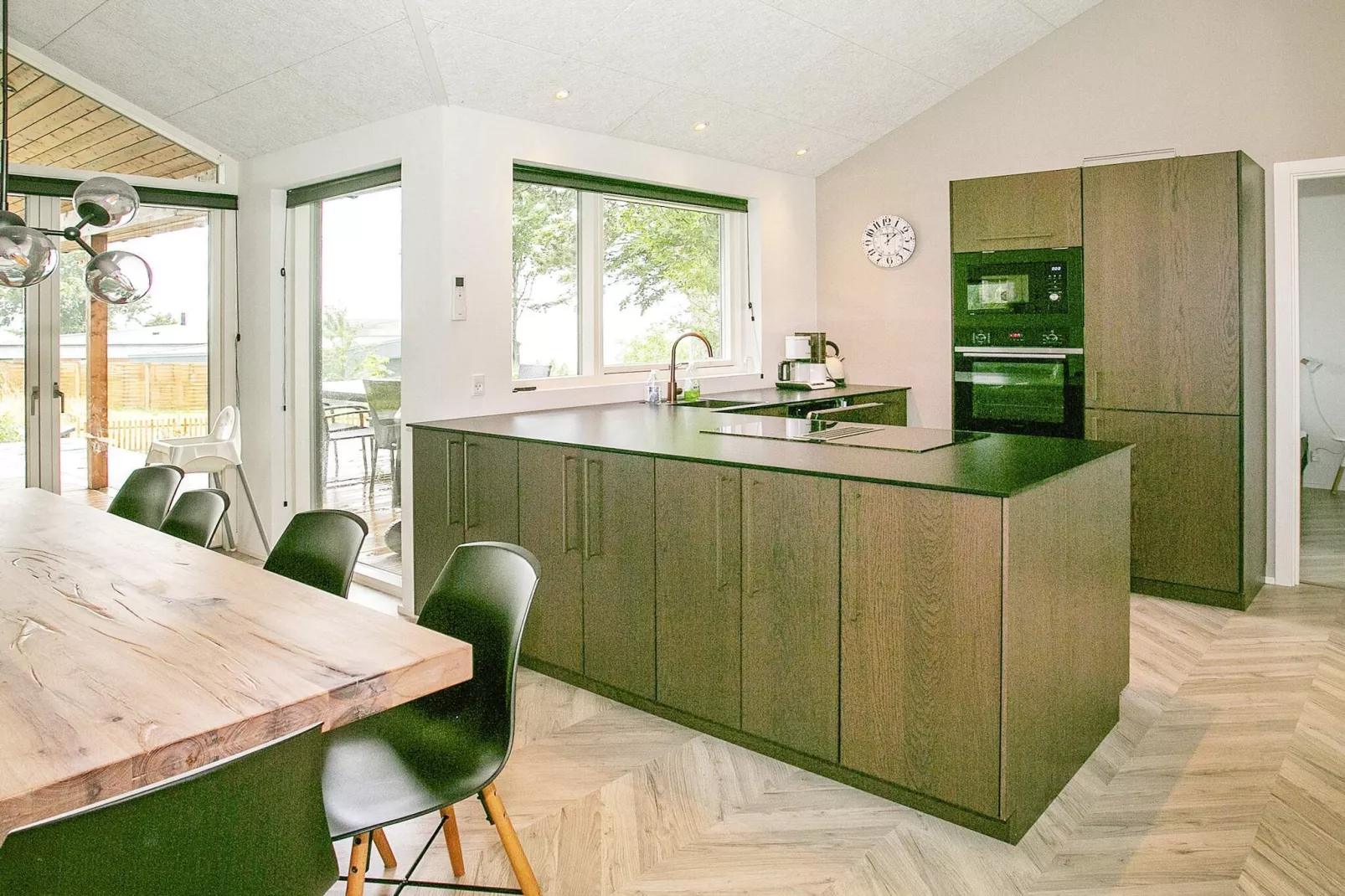 12 person holiday home in Millinge-Indoor