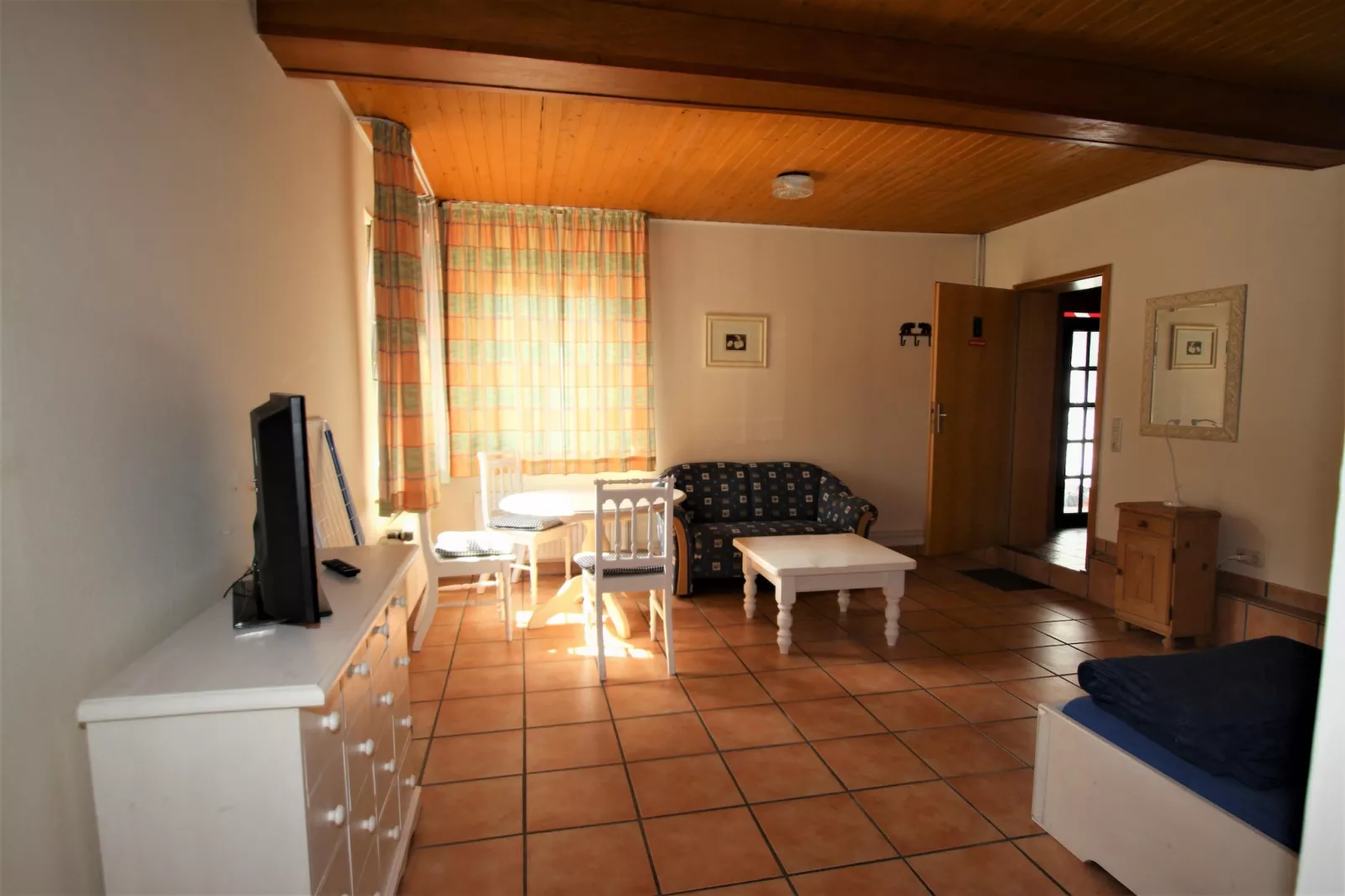 Fewo Tessin 2 Pers-Living room