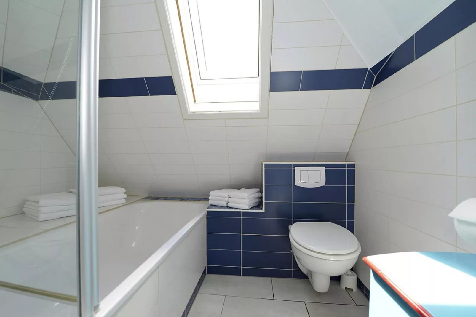 Apartment Wyk auf Föhr2-Raum-AppNr 6 Swan max 4 Pers-Bathroom