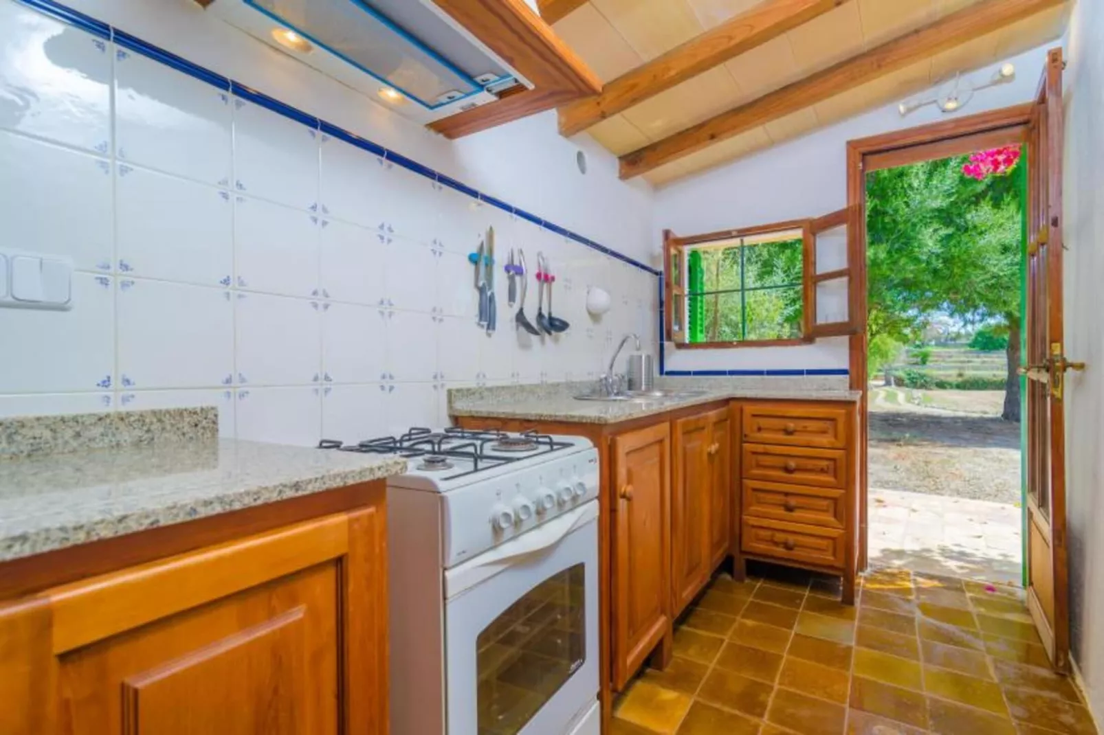Calm And Luxury-Kitchen