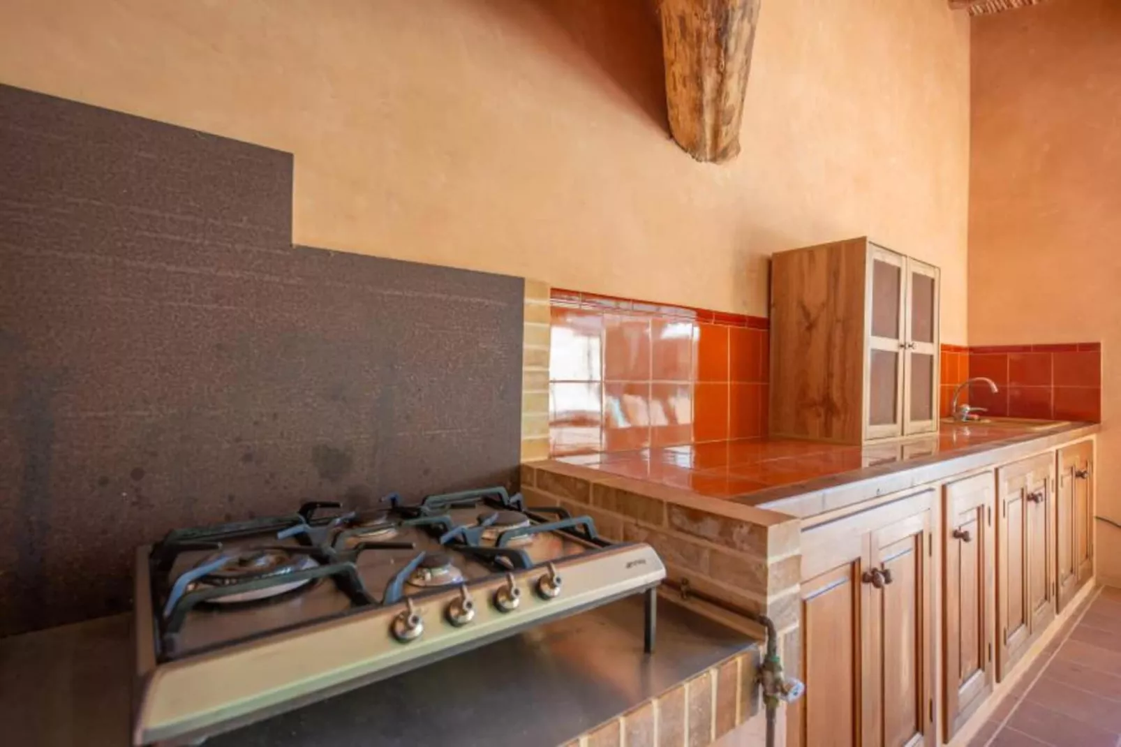 Son Poca Palla-Kitchen
