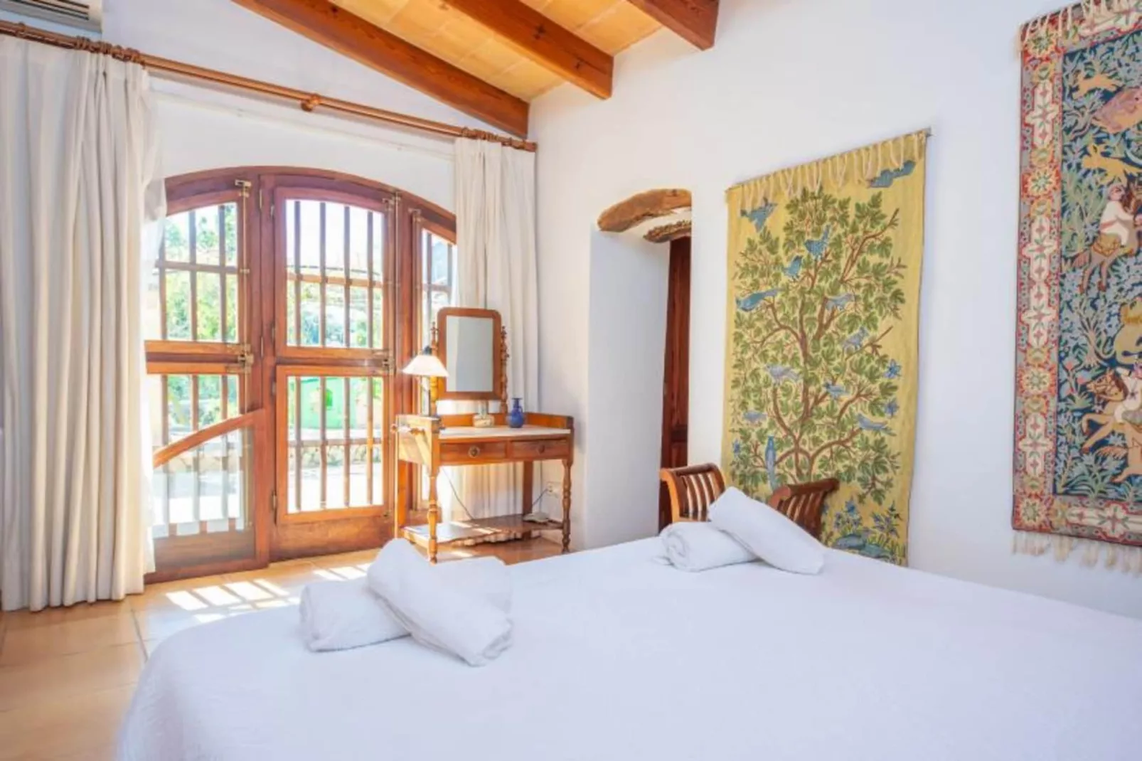 Son Poca Palla-Bedroom