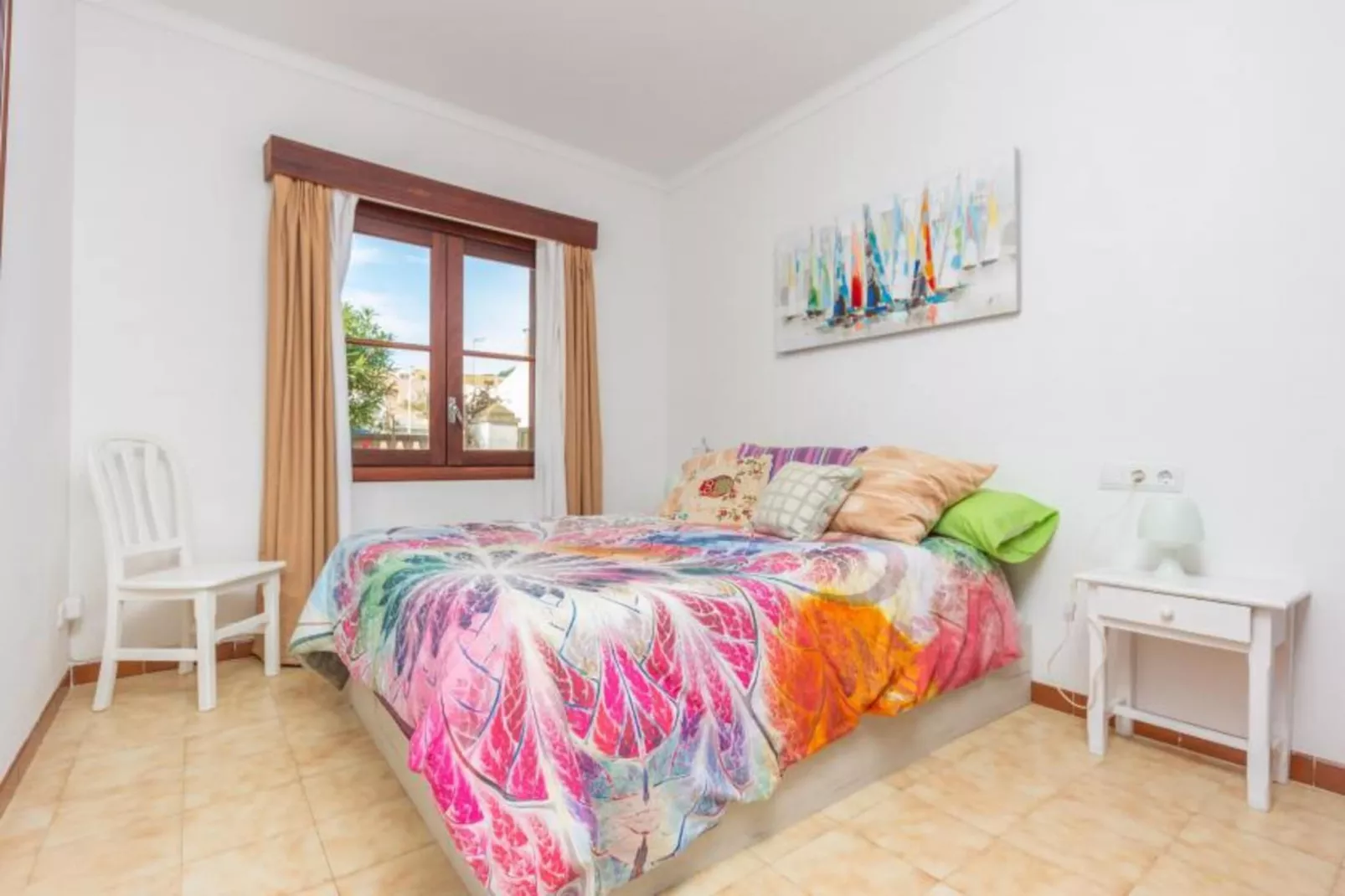 Borges-Bedroom