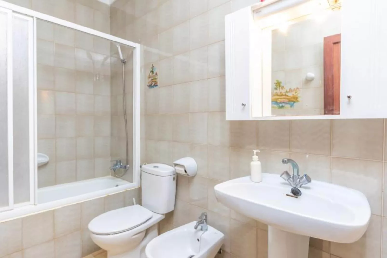 Borges-Bathroom
