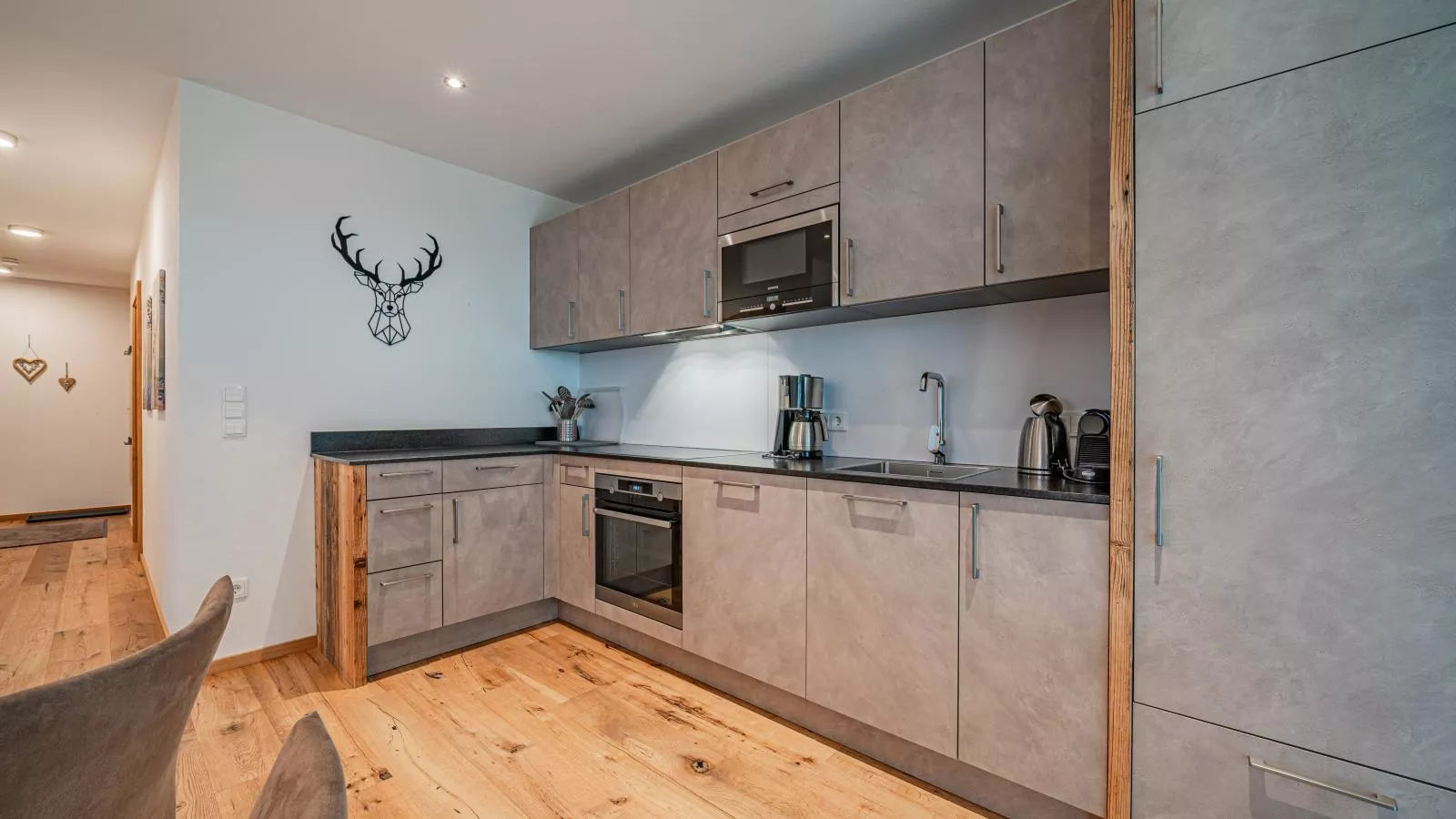 Hahnenkamm-Kitchen