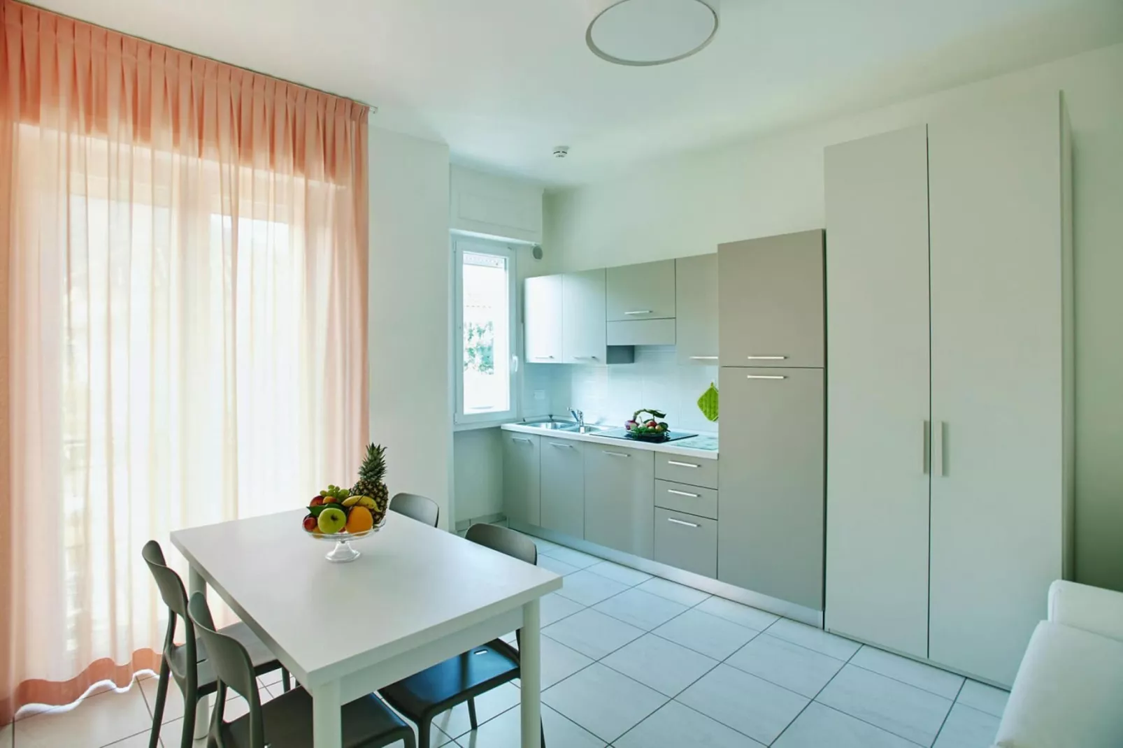 Residence Miriam Pietra Ligure - B4 SUP/B4SU renoviert in 2014-Kitchen