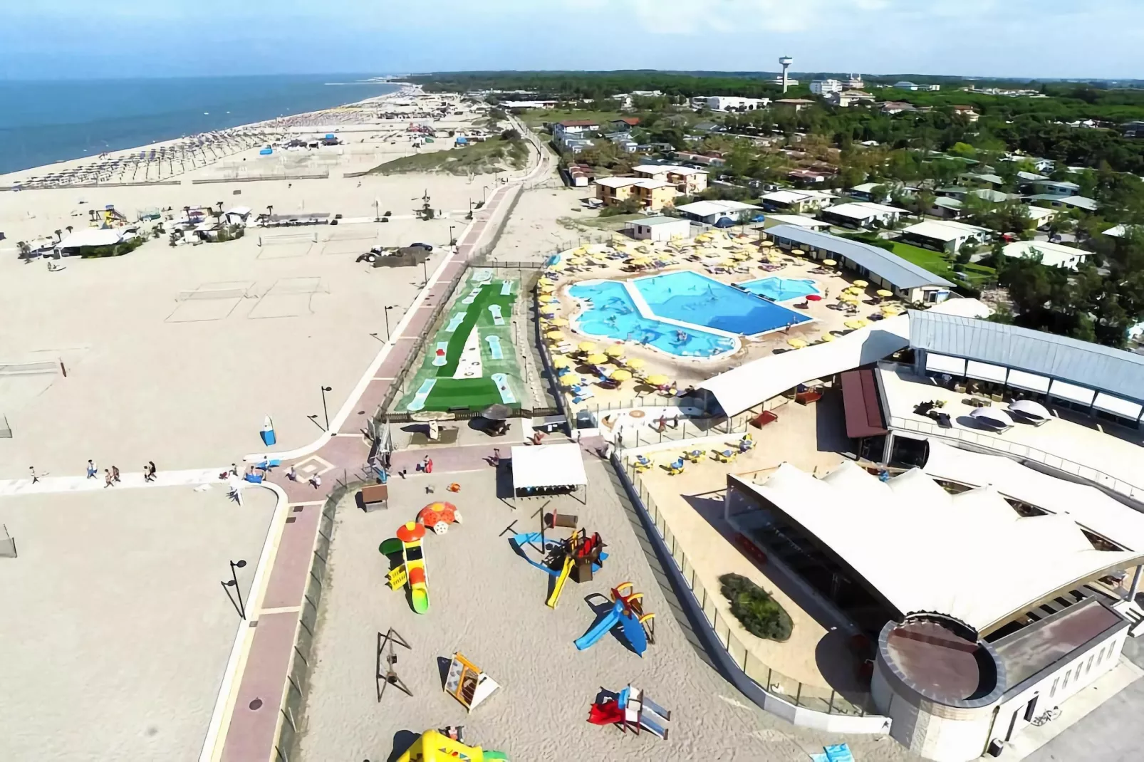 Holiday resort Rosapineta Sud, Rosolina Mare-BW2/B2-View summer