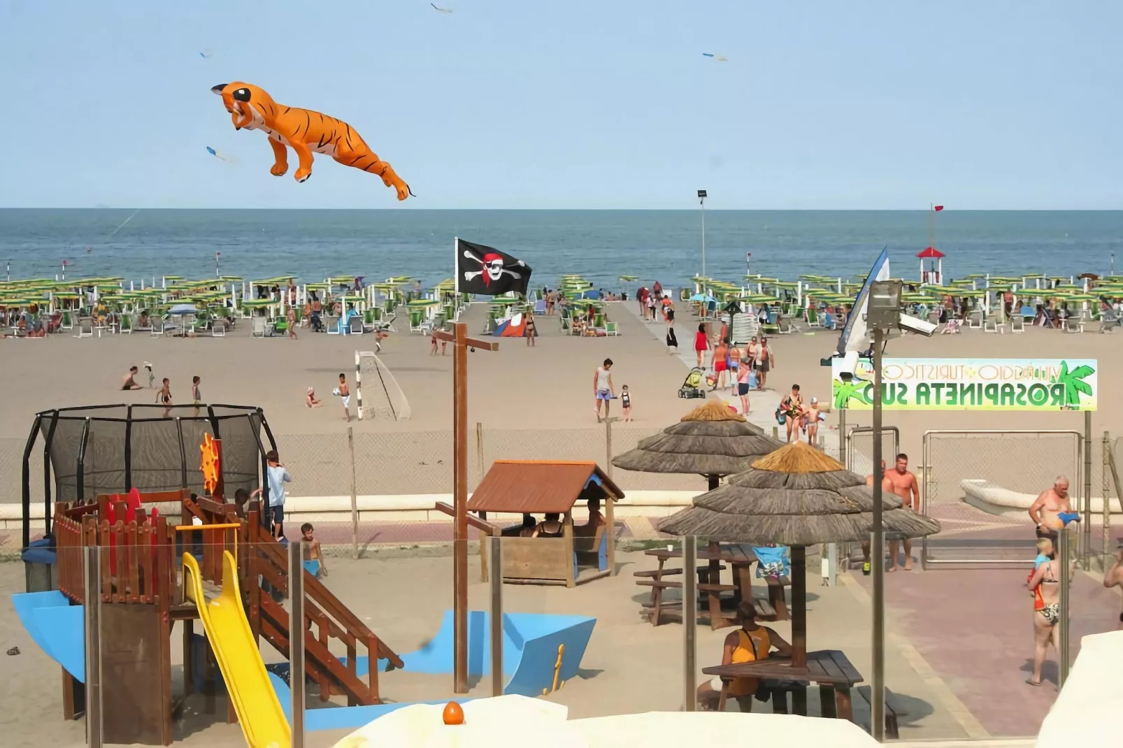 Holiday resort Rosapineta Sud, Rosolina Mare-BW2/B2-View summer