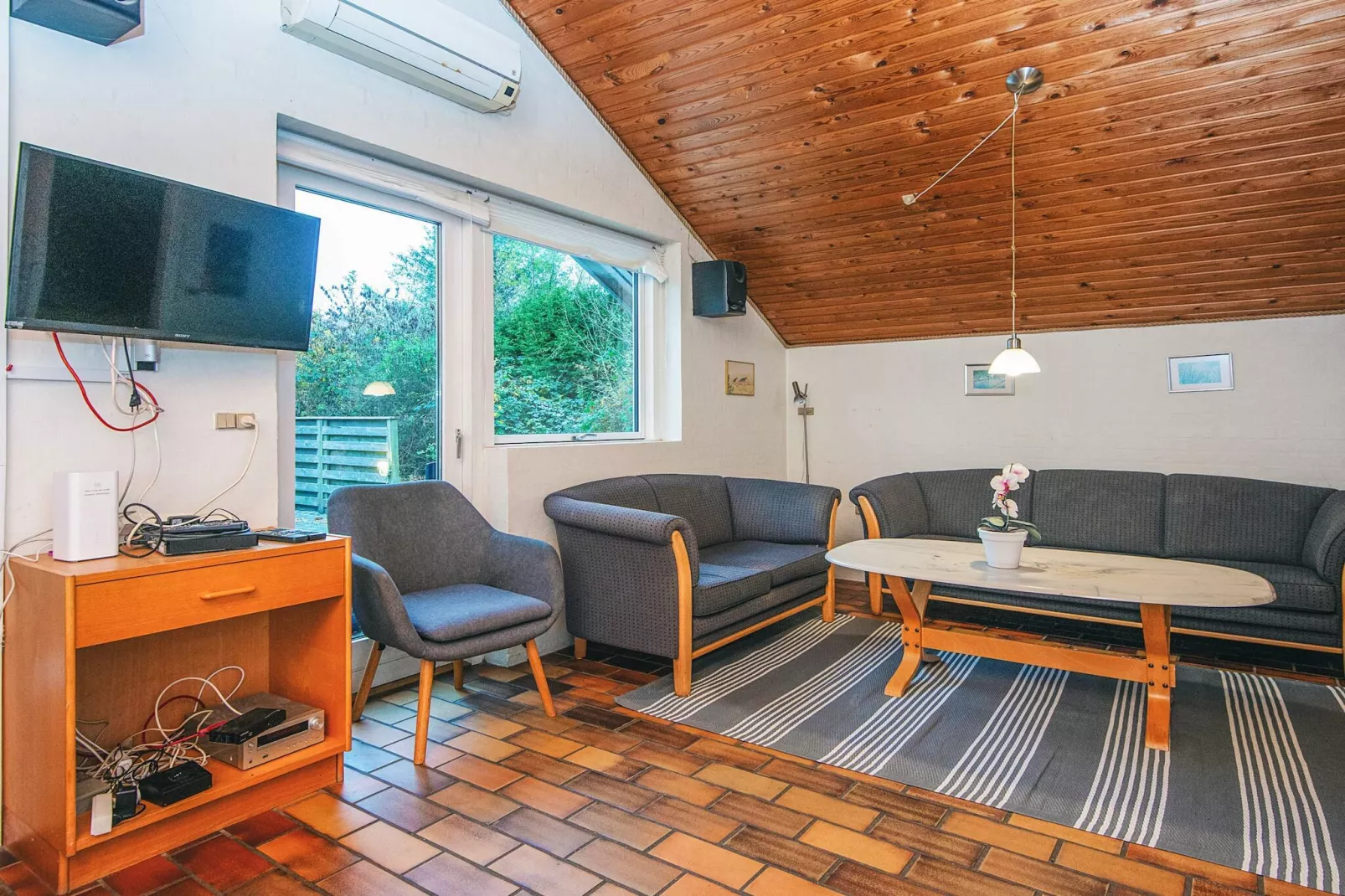 10 person holiday home in Glesborg-By Traum
