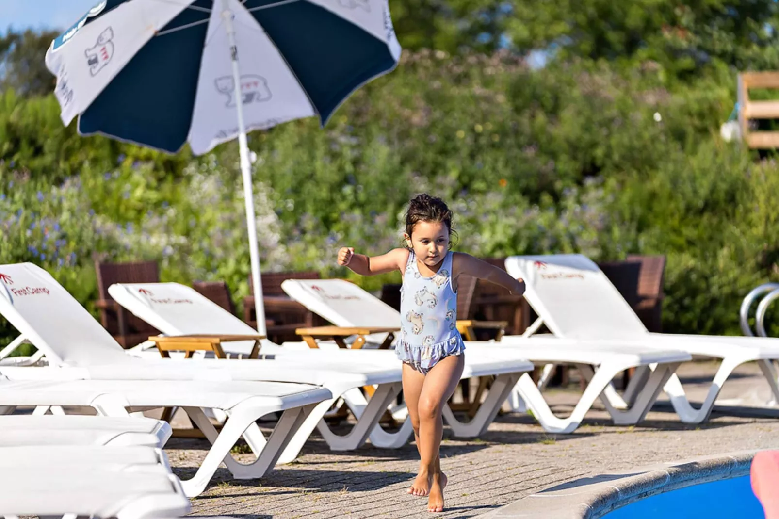 Hasmarkhytte Plus 6 senge-Pool