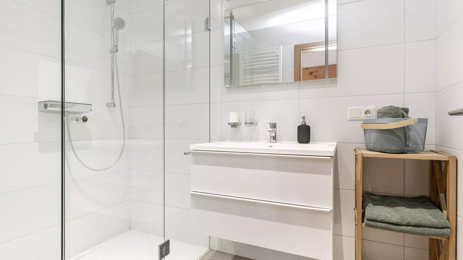 Appartement Ambiente-Bathroom