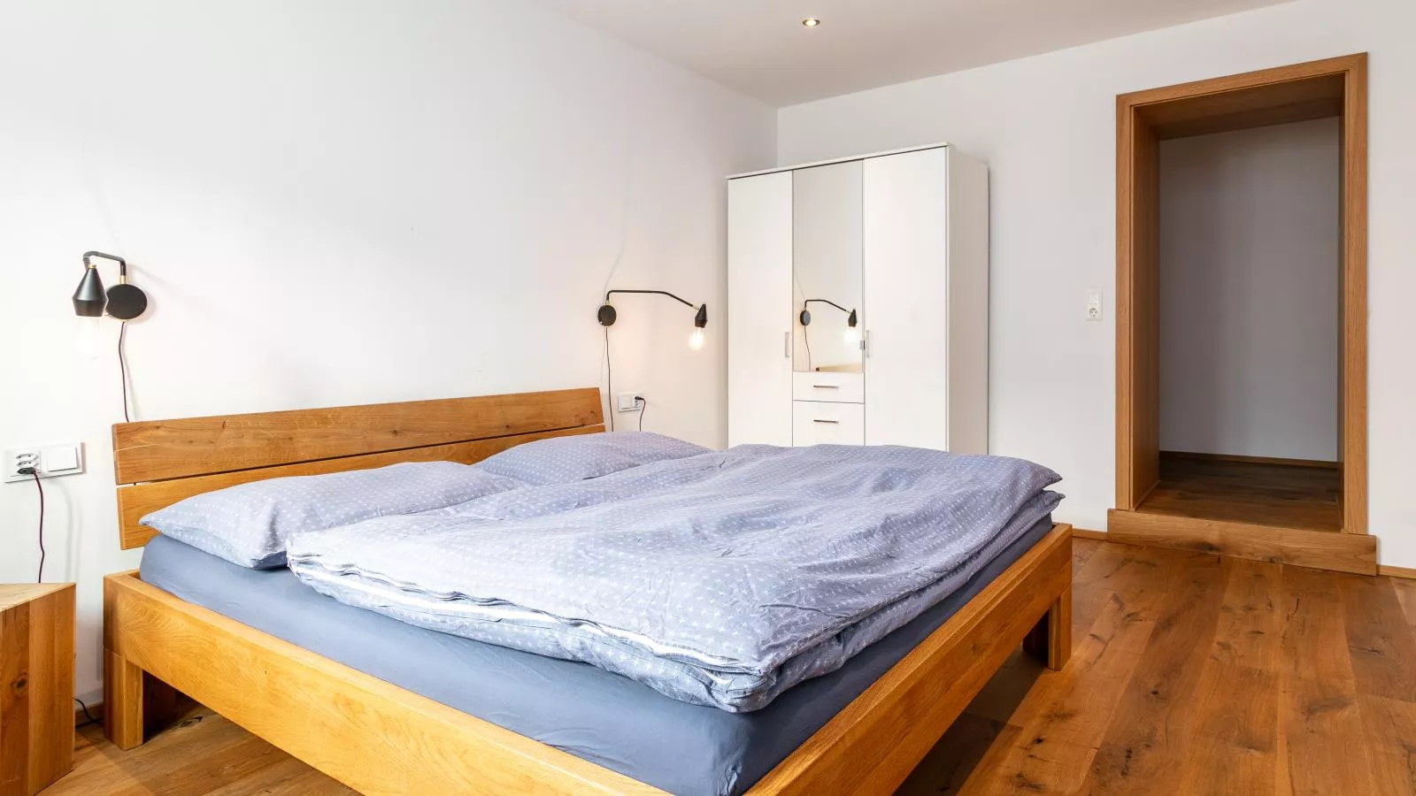 Appartement Ambiente-Bedroom