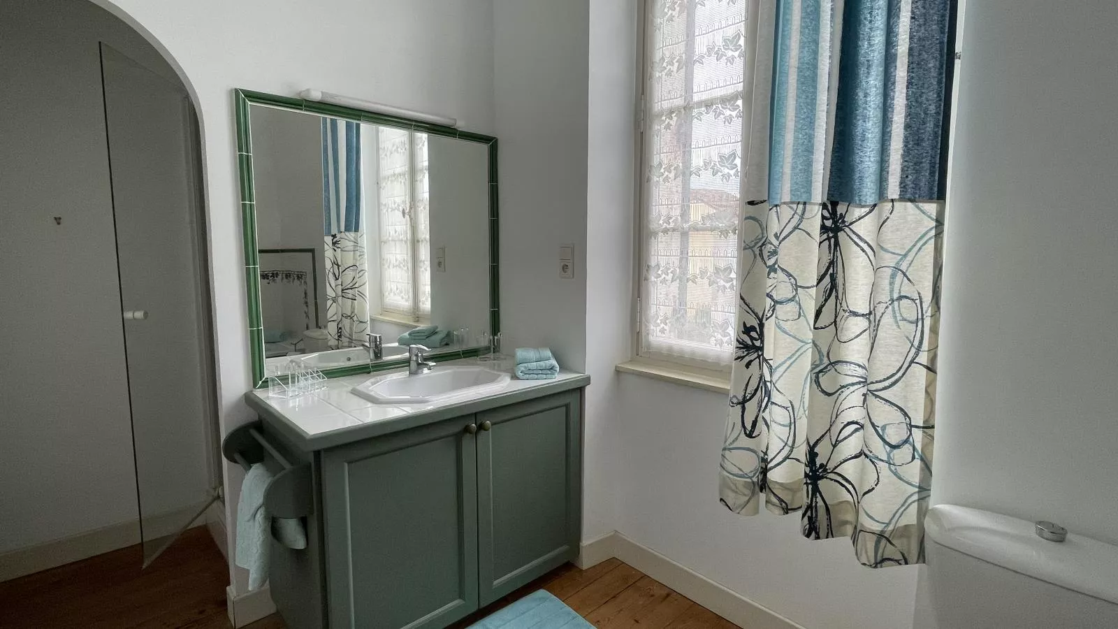 Gite Le Presbytère-Bathroom