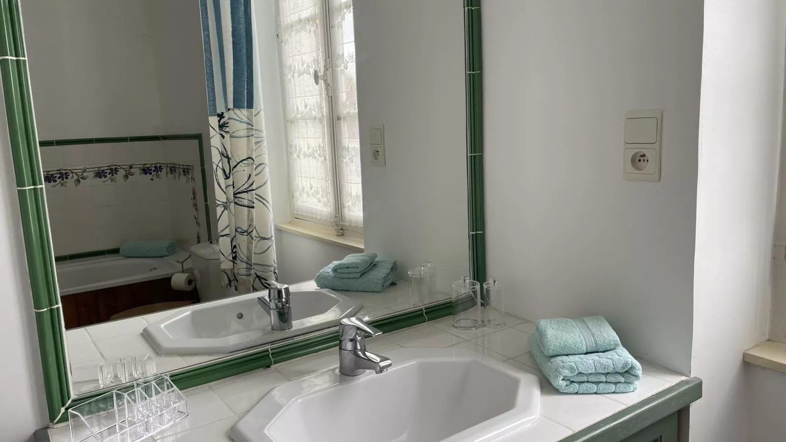 Gite Le Presbytère-Bathroom