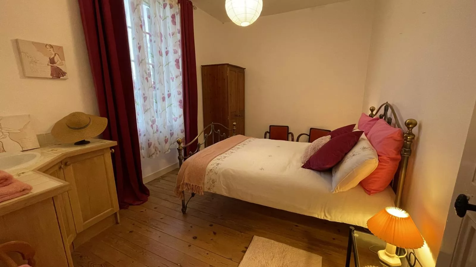 Gite Le Presbytère-Bedroom
