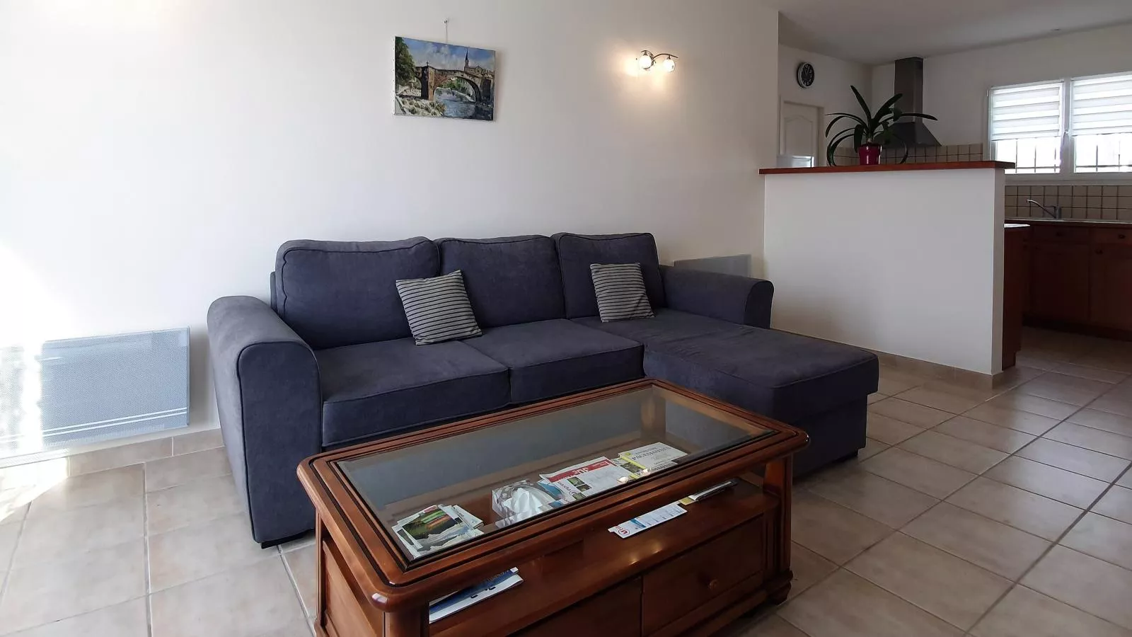 Du Soleil-Living room