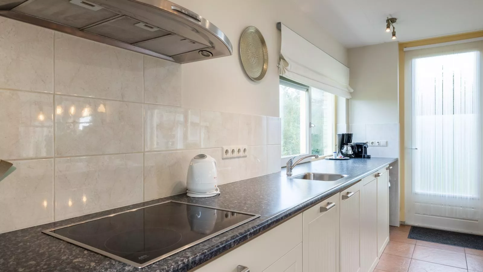 Escape in Friesland-Kitchen