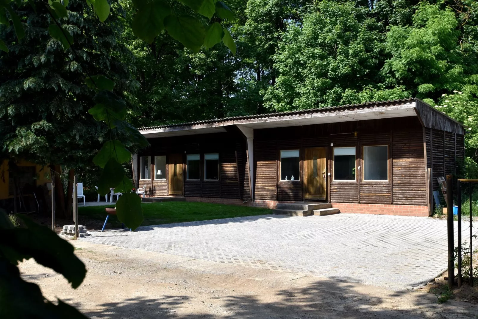 Königspfalzblick-Exterior summer