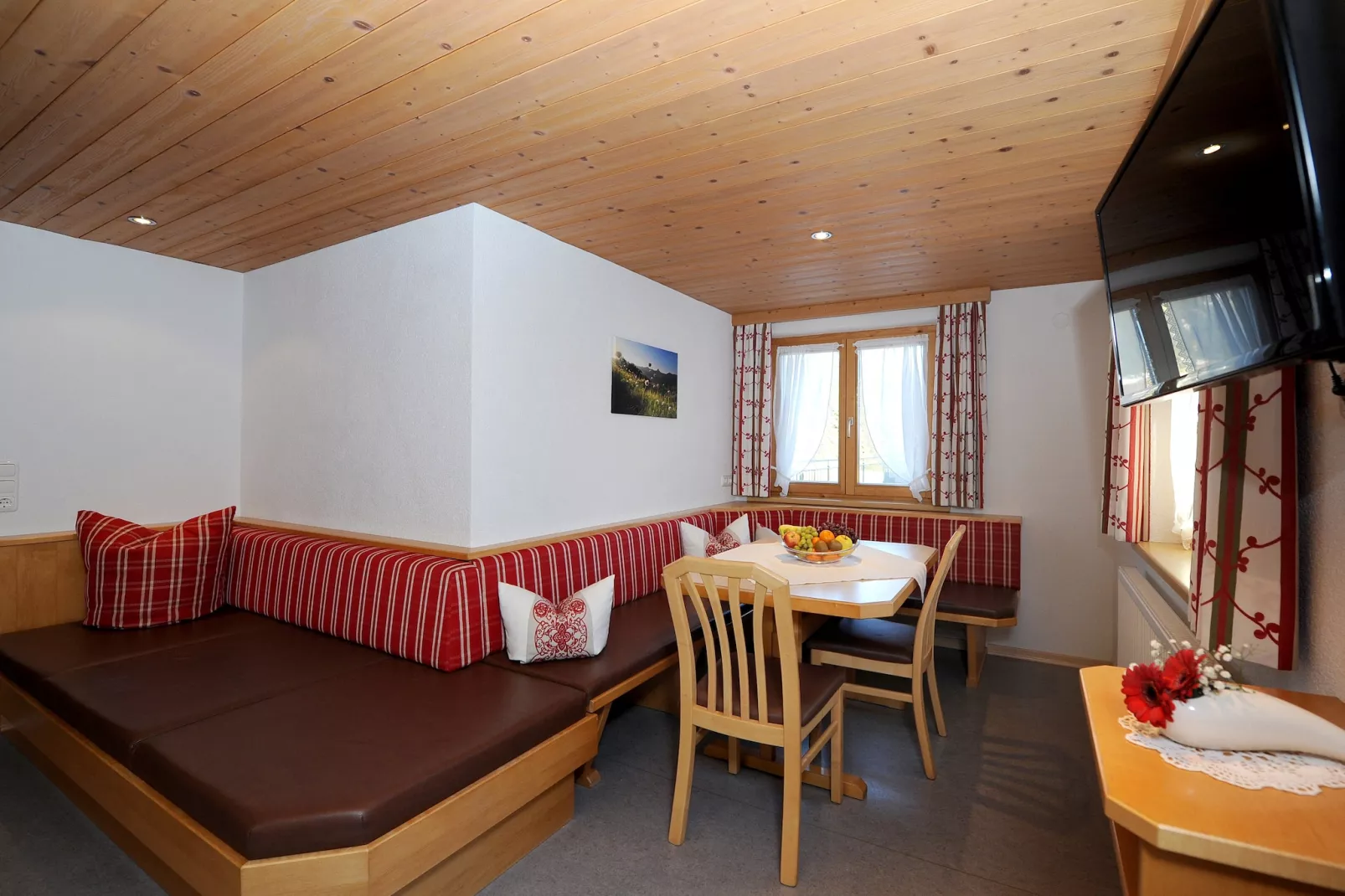 Schönblick 2-Dining room