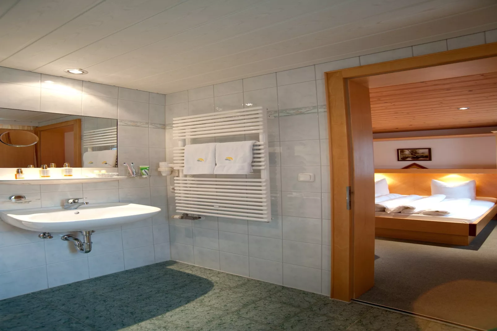 Schönblick 2-Bathroom