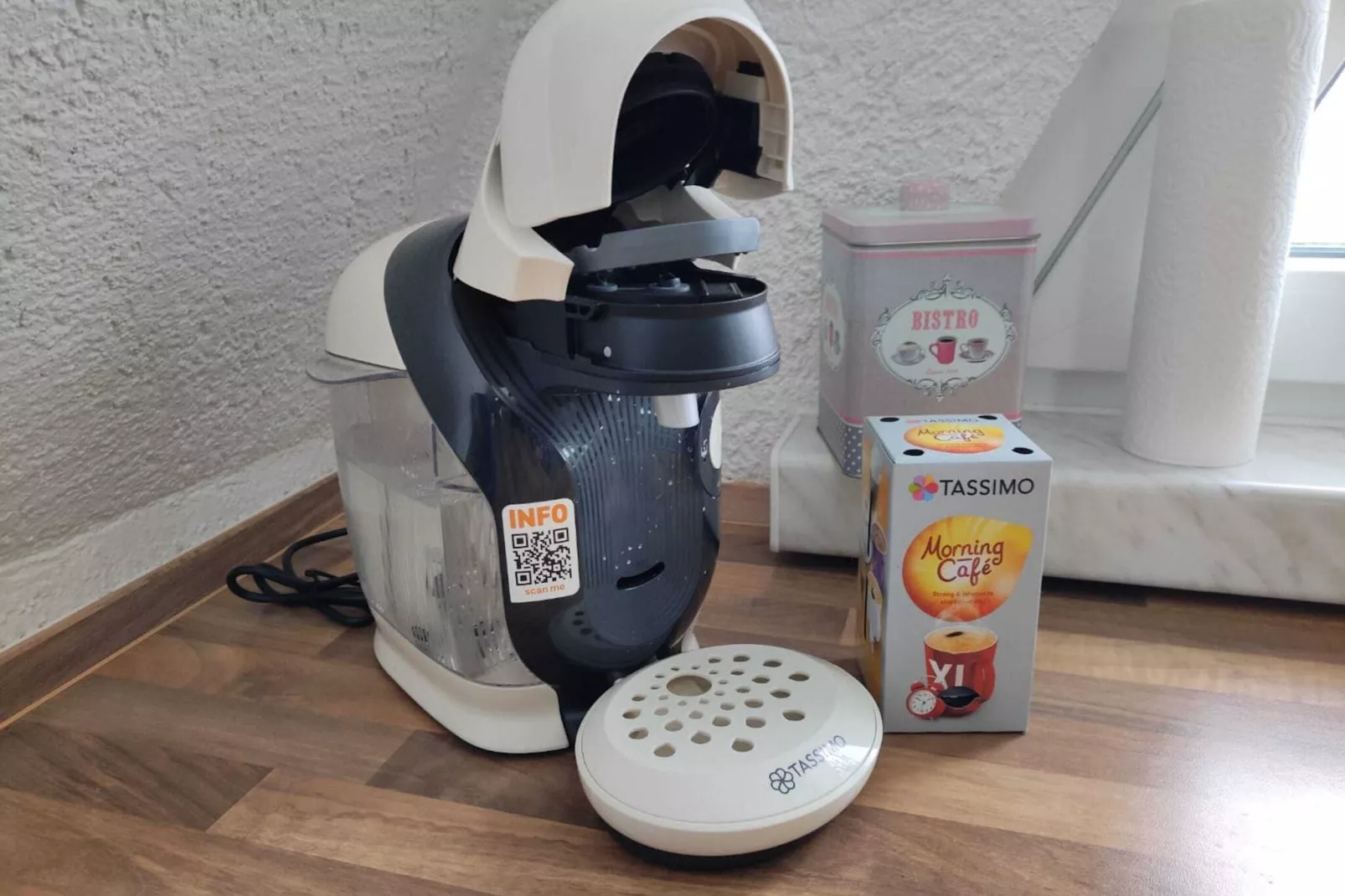 Moni-Kitchen
