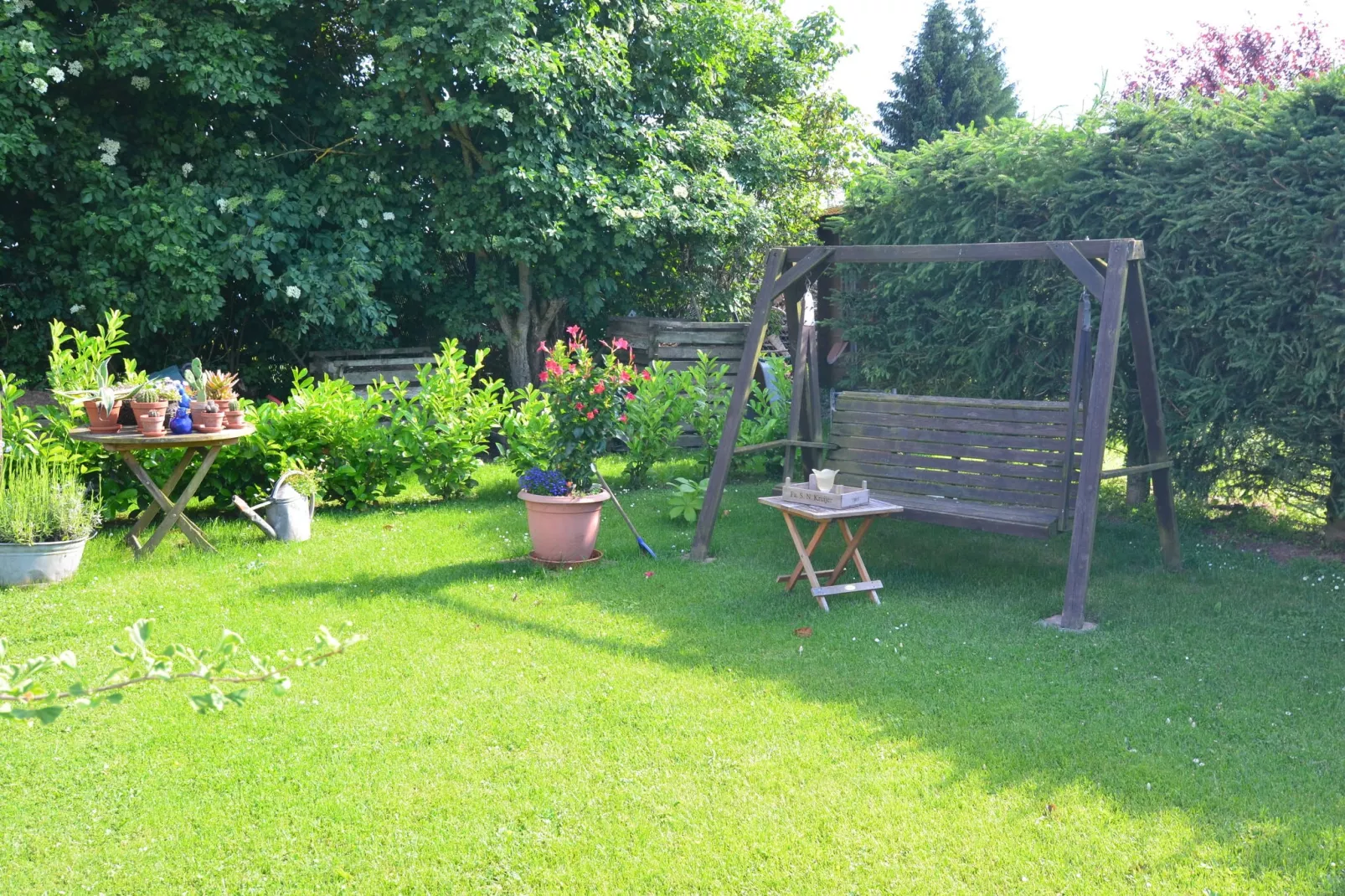 Stalter-Gardens summer