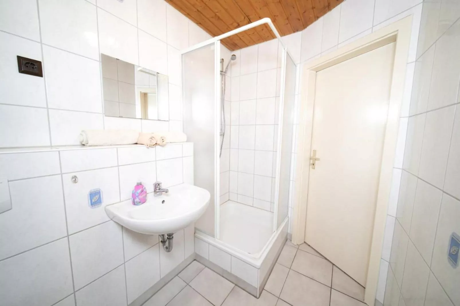 Monteurwohnung am Bauernhof-Bathroom
